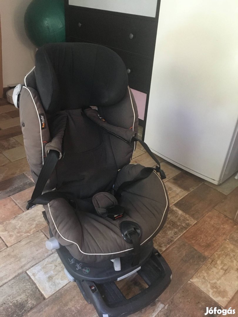 Besafe Izi Comfort X3 Isofix Autós gyerekülés 9-18 kg