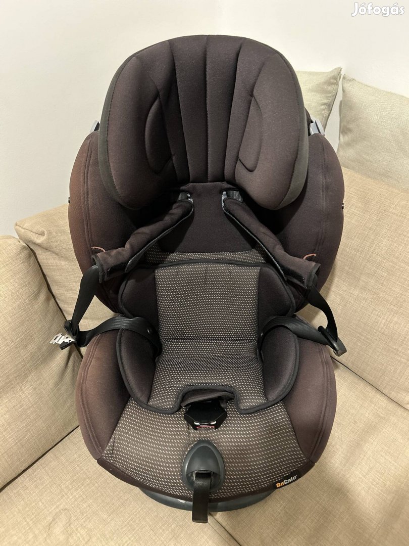 Besafe Izi Comfort X3 gyerekülés 9-18 kg