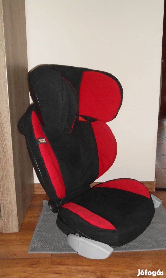 Besafe Izi Up X1 dönthető gyerekülés 15-36 kg