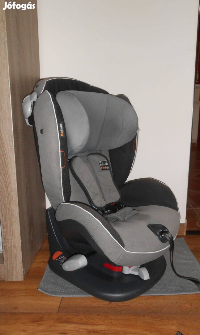 Besafe izi Comfort X3 gyerekülés 9-18 kg (magasított)