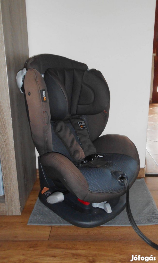 Besafe izi Comfort X3 gyerekülés 9-18 kg (magasított)