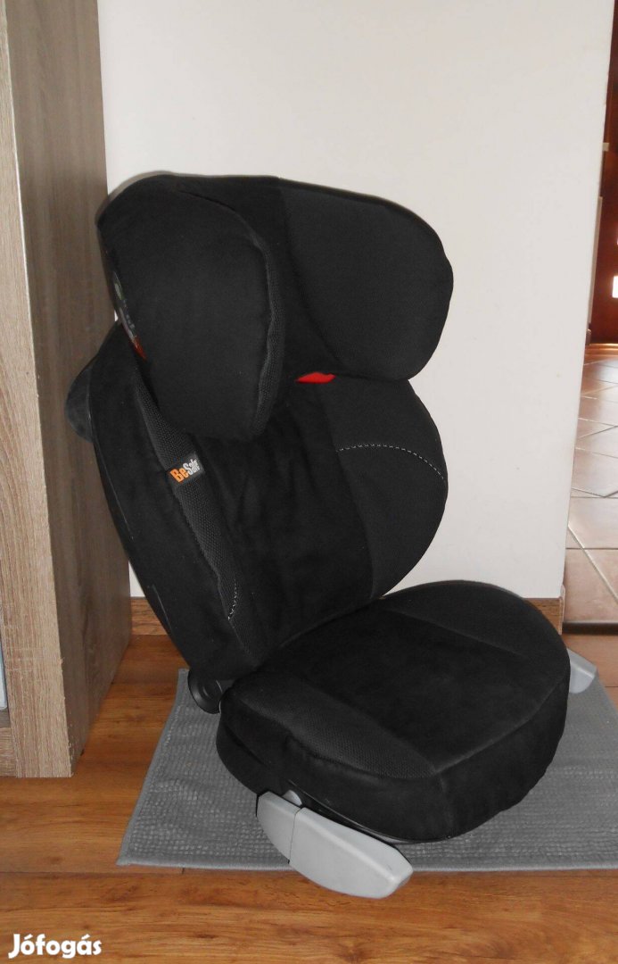 Besafe izi Up X2 dönthető gyerekülés 15-36 kg