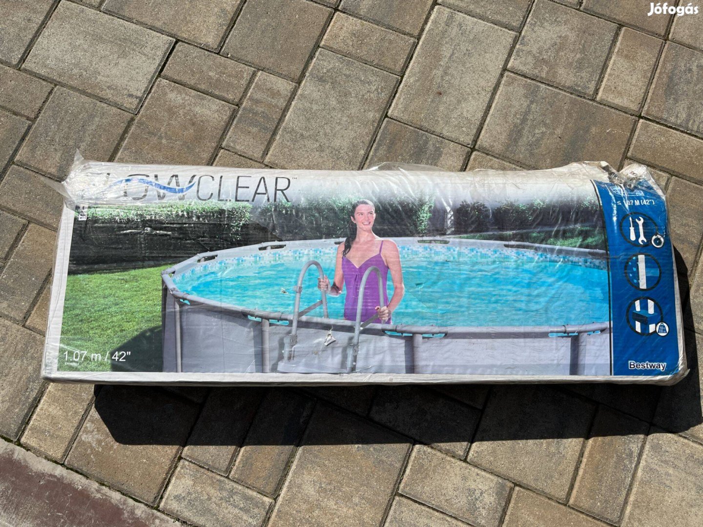 Bestway Biztonsági Létra 107CM 2+1 Ágú Eltávolítható Létrafokokkal