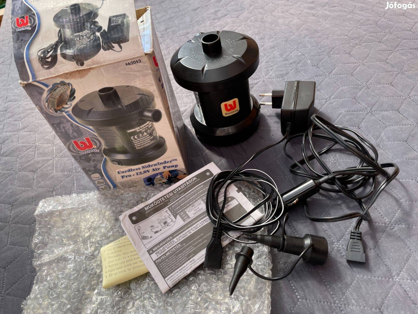 Bestway elektromos pumpa, akkumulátoros, 220V és 12V