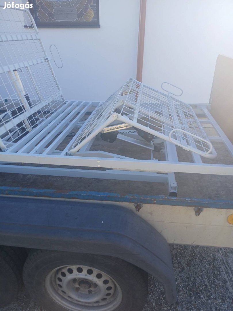 Betegágy, ápolási ágy, elektromos.