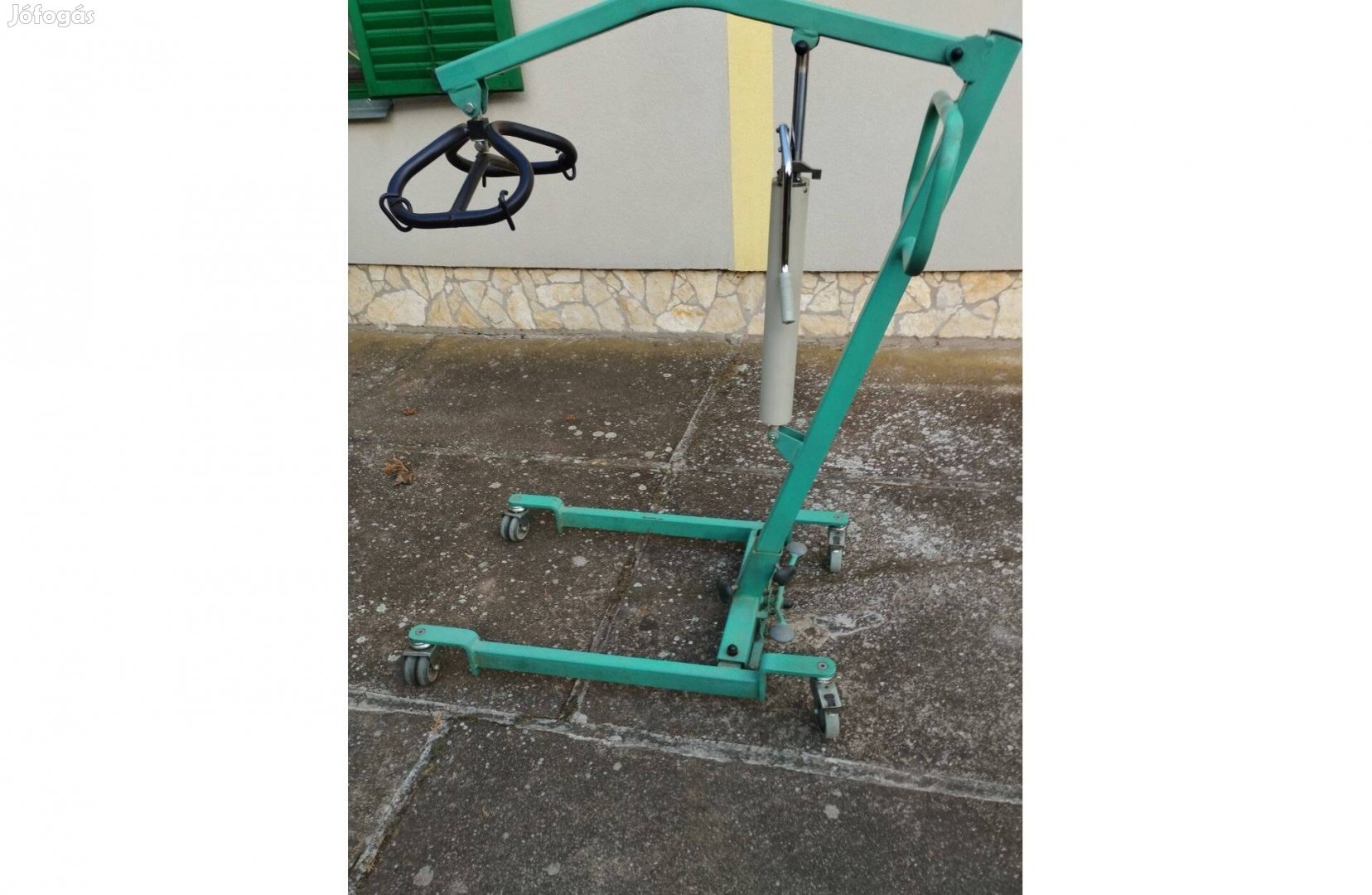 Betegápoláshoz mechanikus és hidraulikus olajemelő eledó