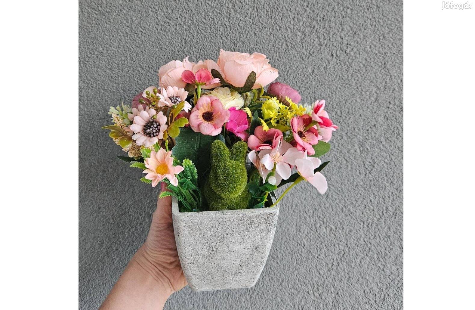 Beton hatású, fűvel borított nyuszis diy tavaszi asztaldísz