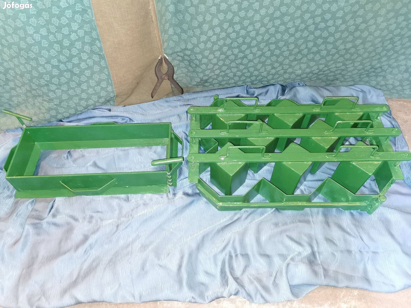 Beton öntőforma betonsablon Gyeprács és Járdalap sablon