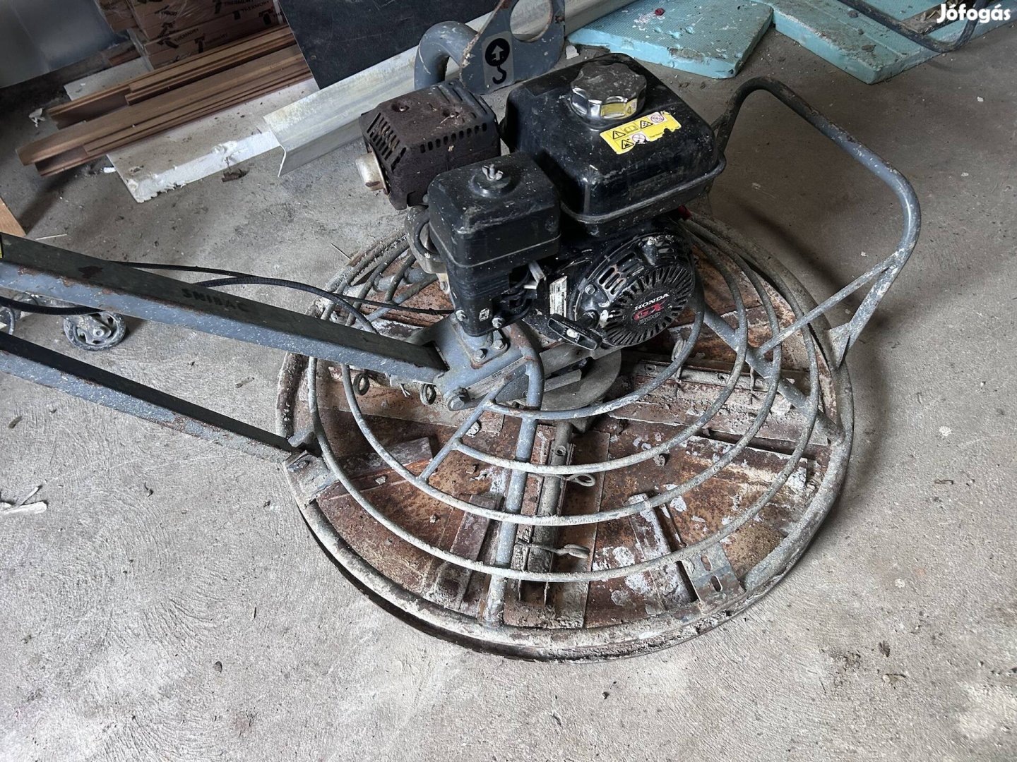 Beton simító, simítógép, betoncsiszoló