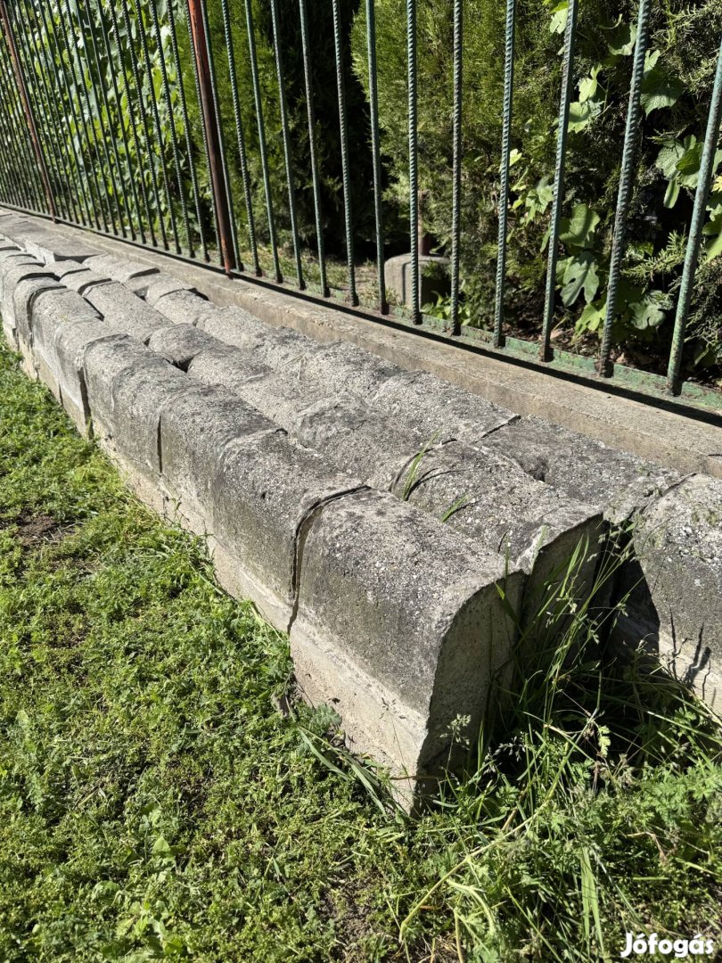 Beton szegélykő
