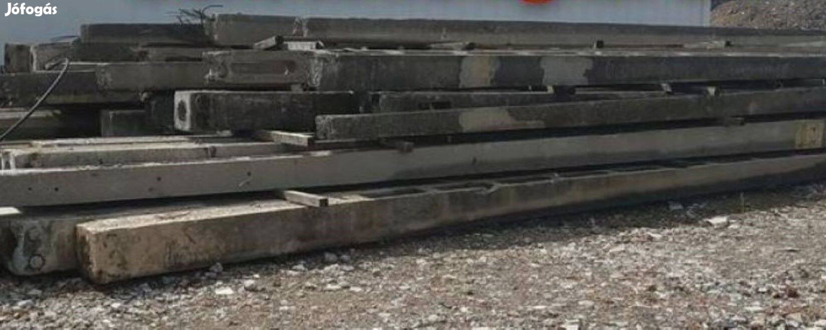 Beton villanyoszlopok eladók