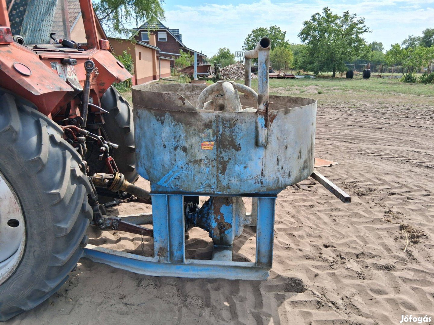 Betonkeverő 500 literes gardánhajtásos