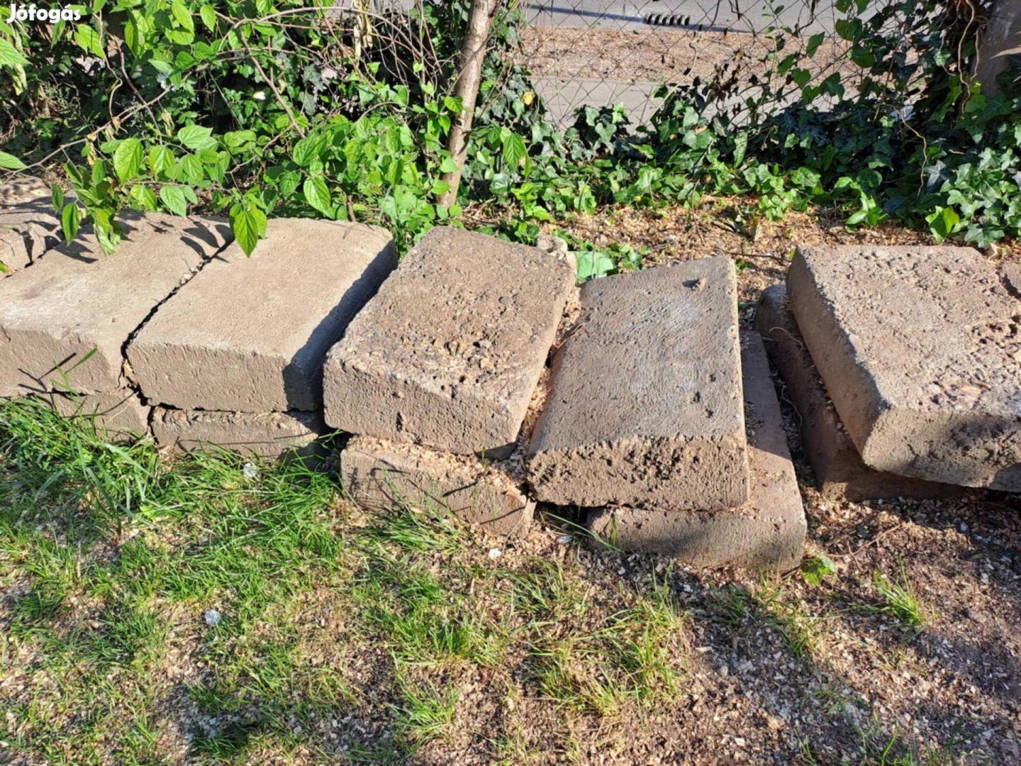 Betontömb/útpatka