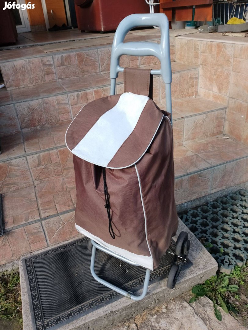 Bevásárlókocsi eladó, Ócsa