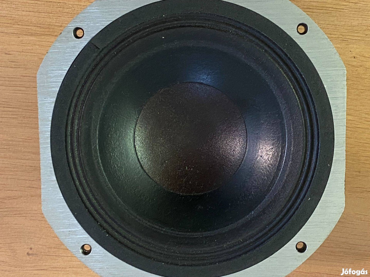 Beyma 8M60N középsugárzó pár