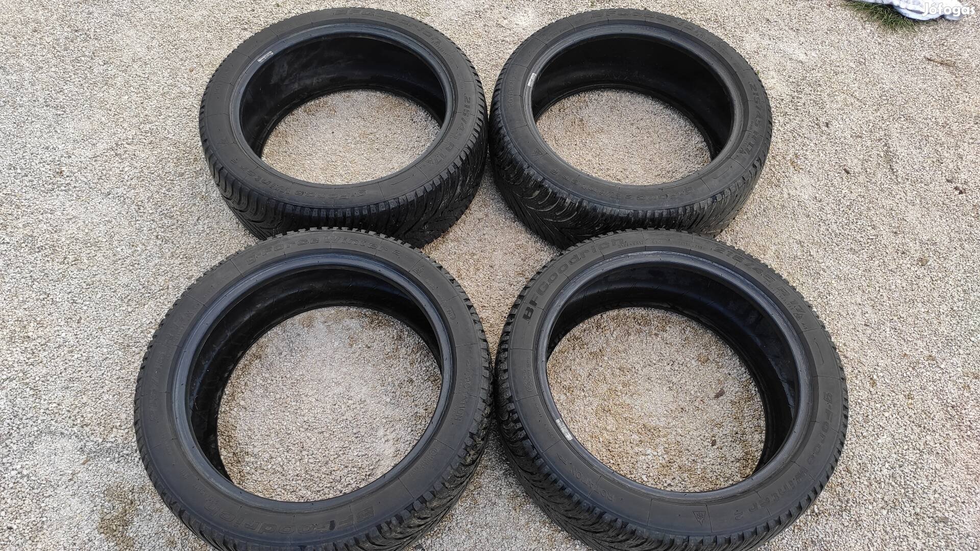 Bfgoodrich 215/45R17 téligumi szett