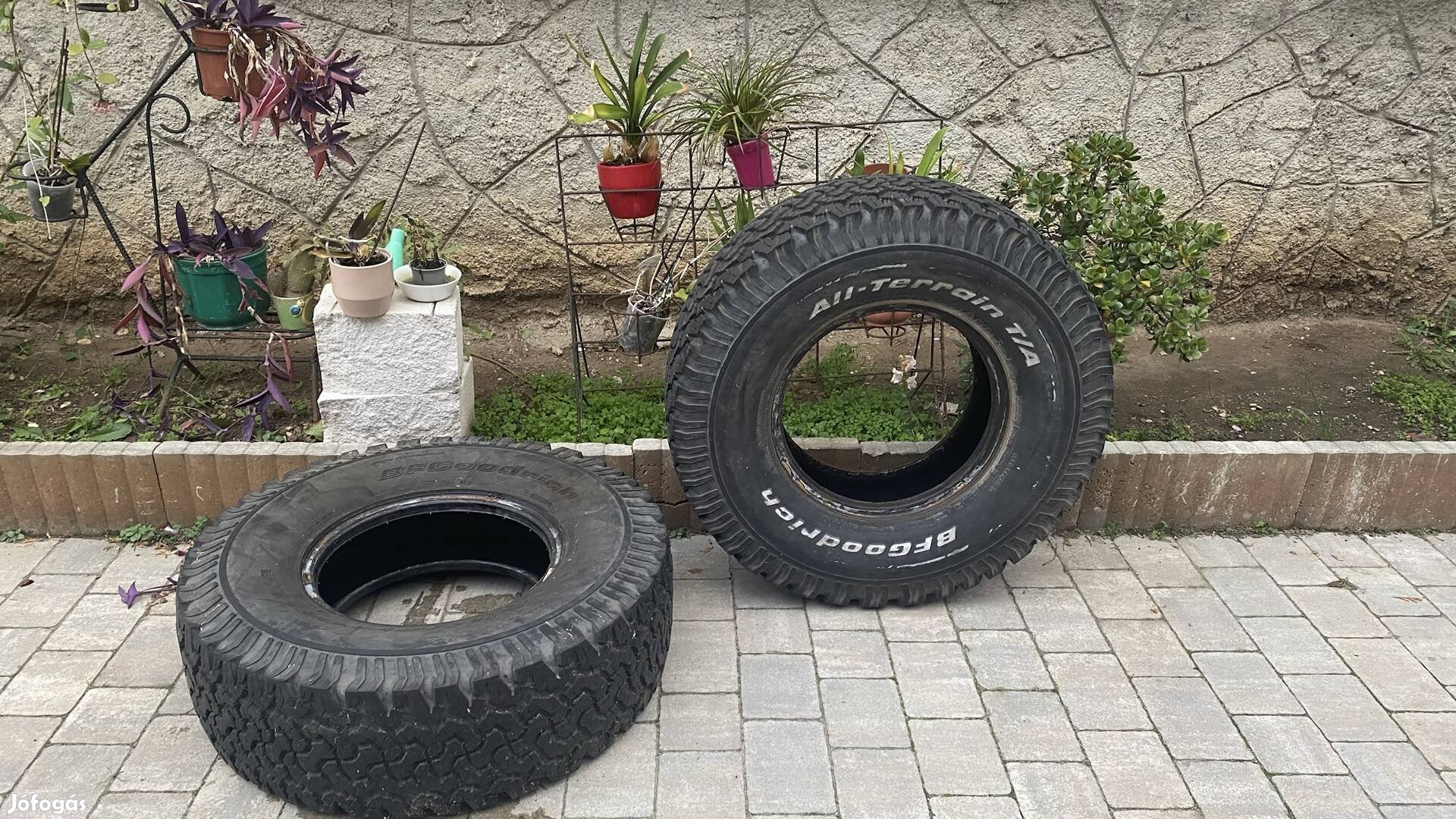 Bfgoodrich All-Terrain T/A LT295 / 75 R16 téli gumi eladó