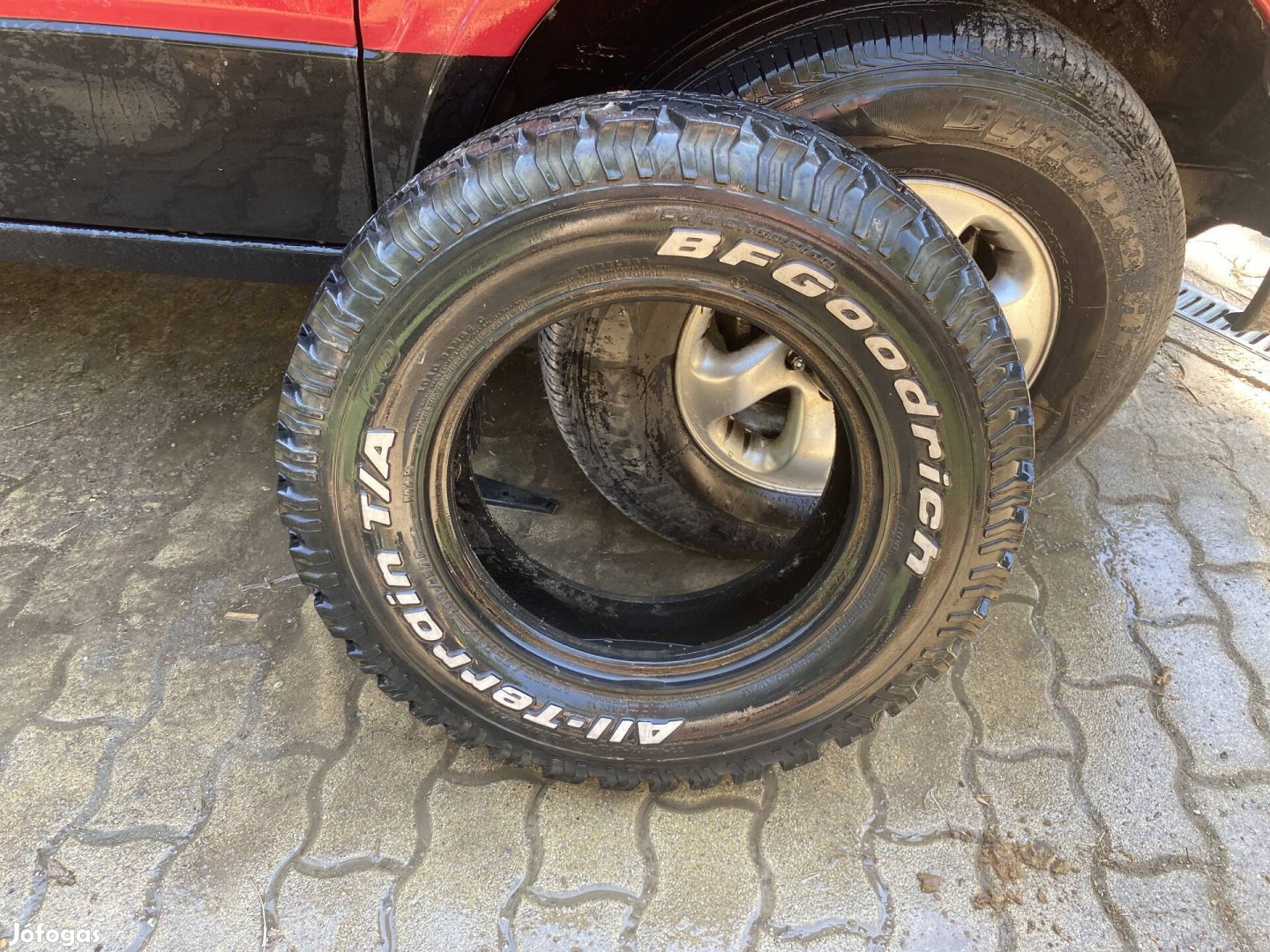 Bfgoodrich All-Terrian 215/75R15