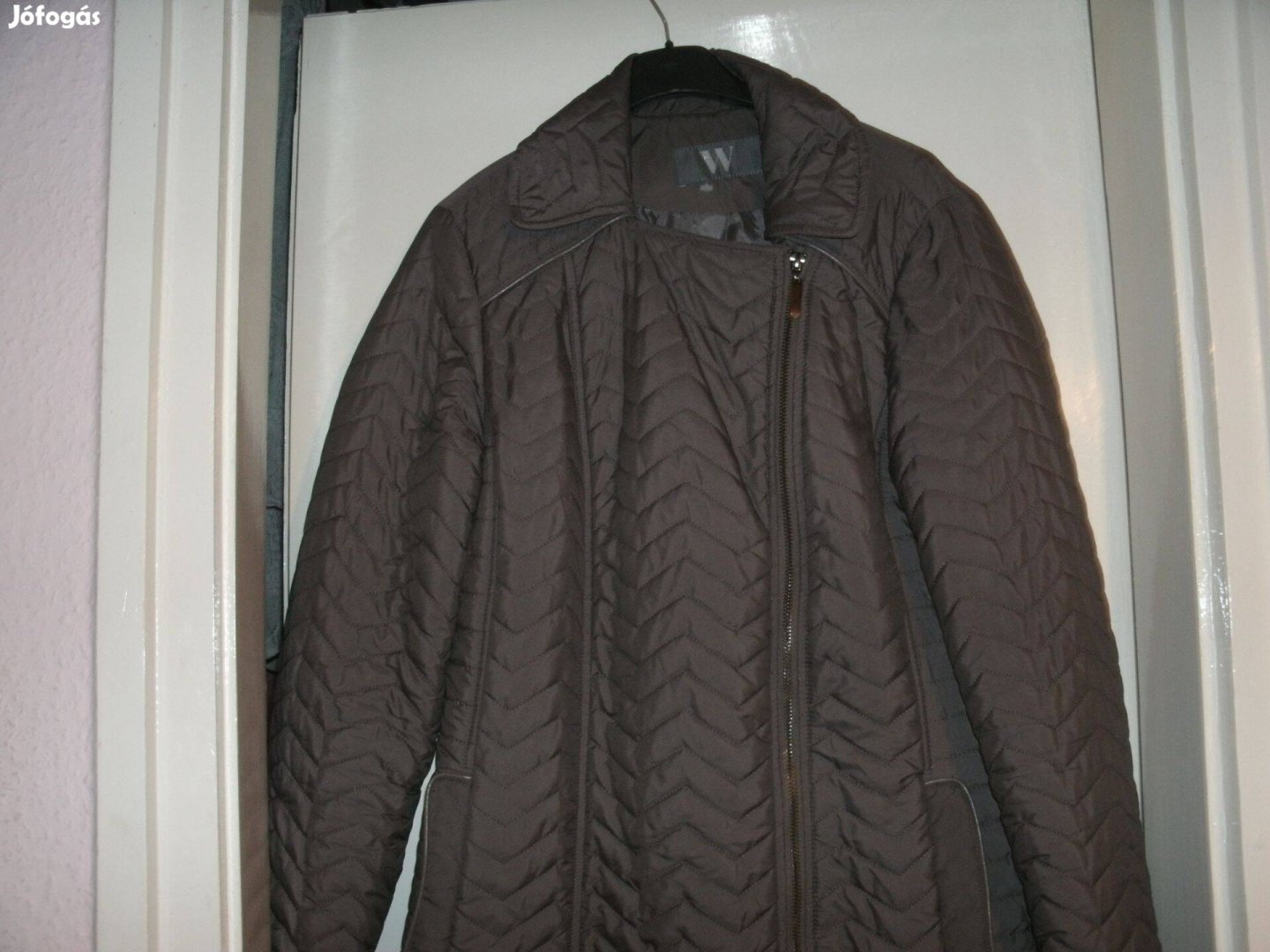 Bhs Új 40-es selyembéléses hosszított kabát, dzseki átmeneti