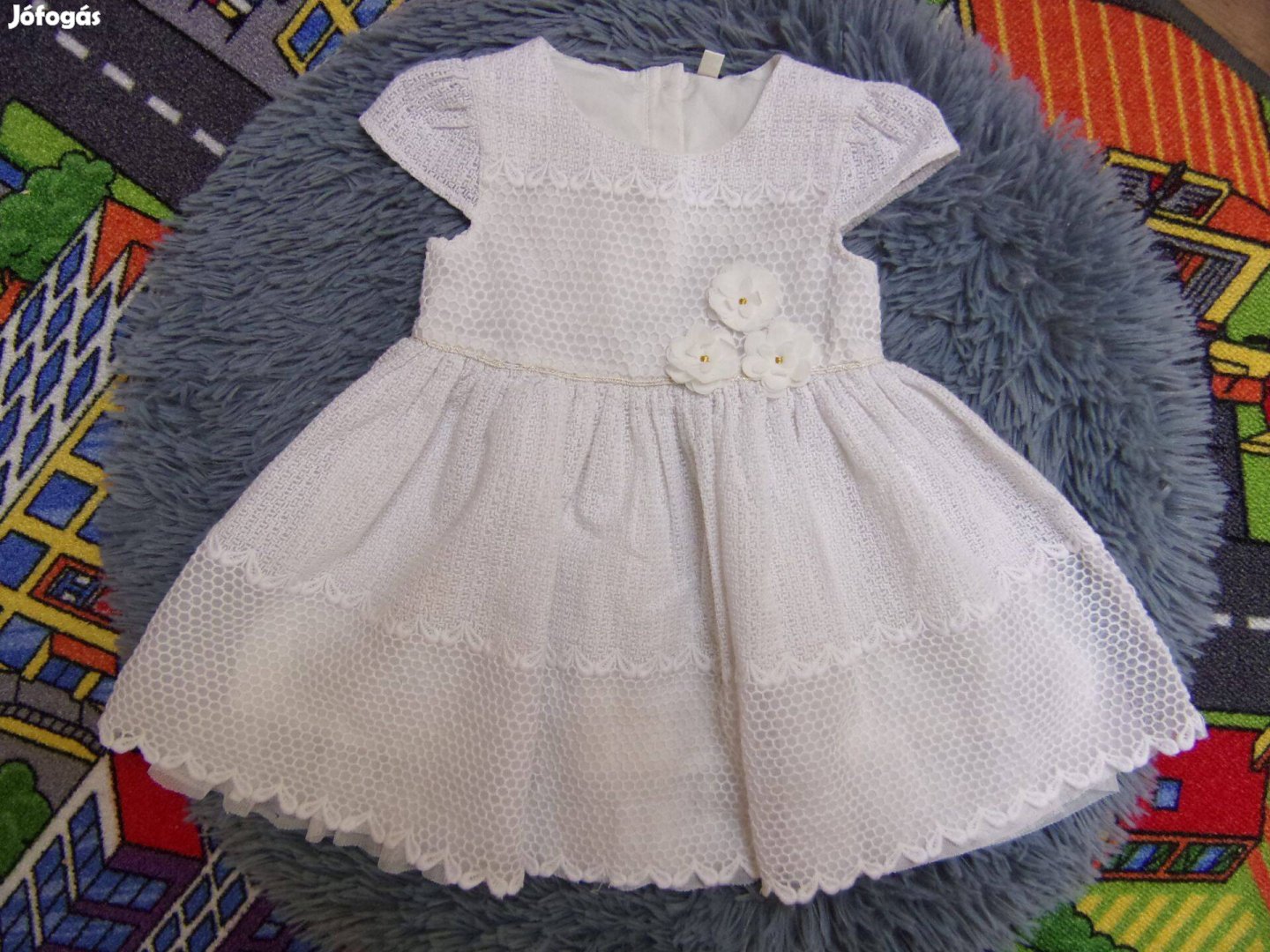 Bhs fehér színű ruha 12-18 hónaposoknak