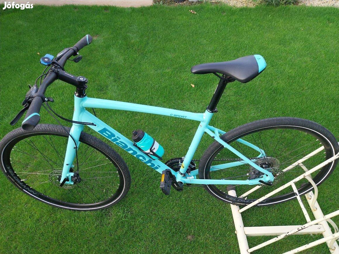 Bianchi C Sport férfi fitness kerékpár