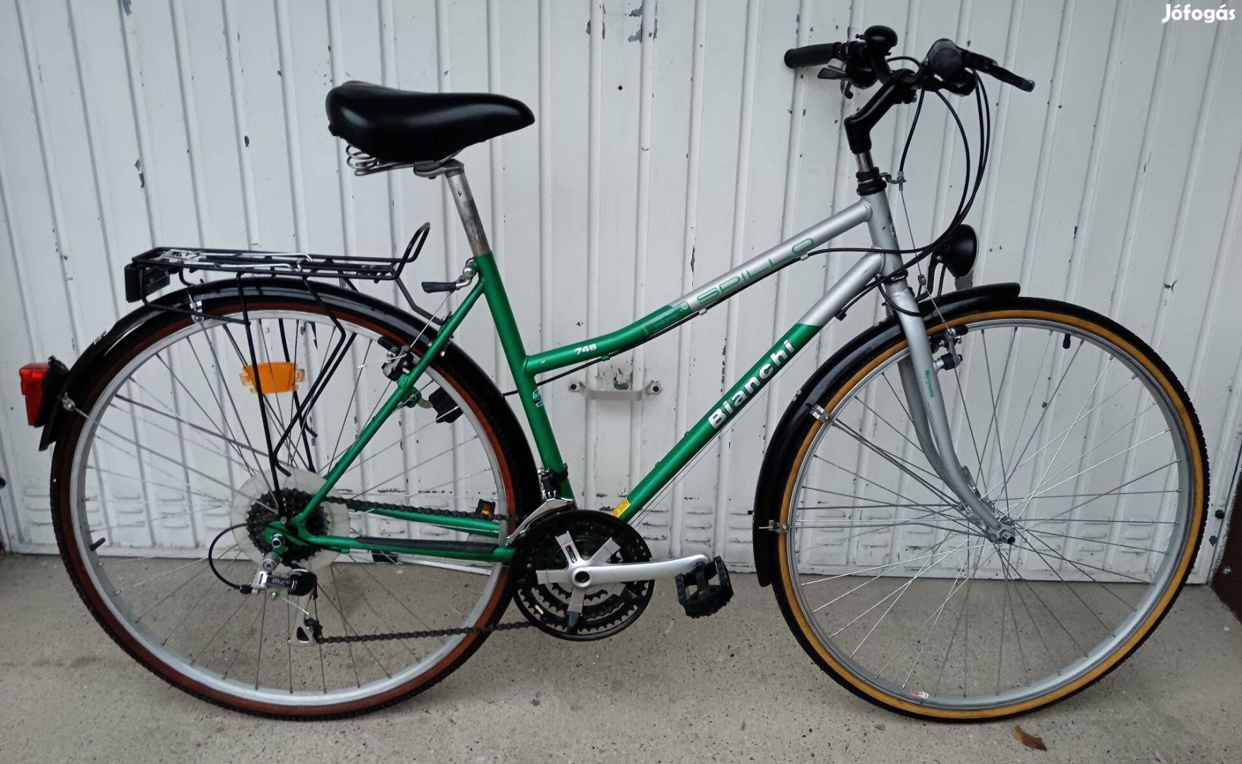 Bianchi Spillo 28" női trekking kerékpár eladó. M-es