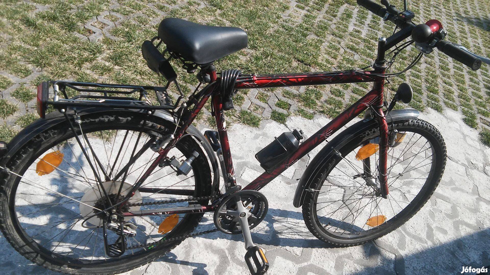 Bicikli 18 sebeségum elado