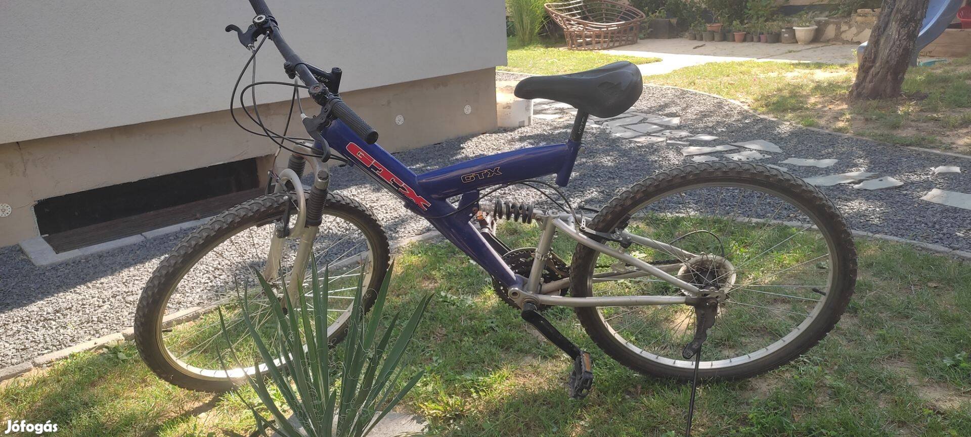 Bicikli, kerékpár (26-os?)