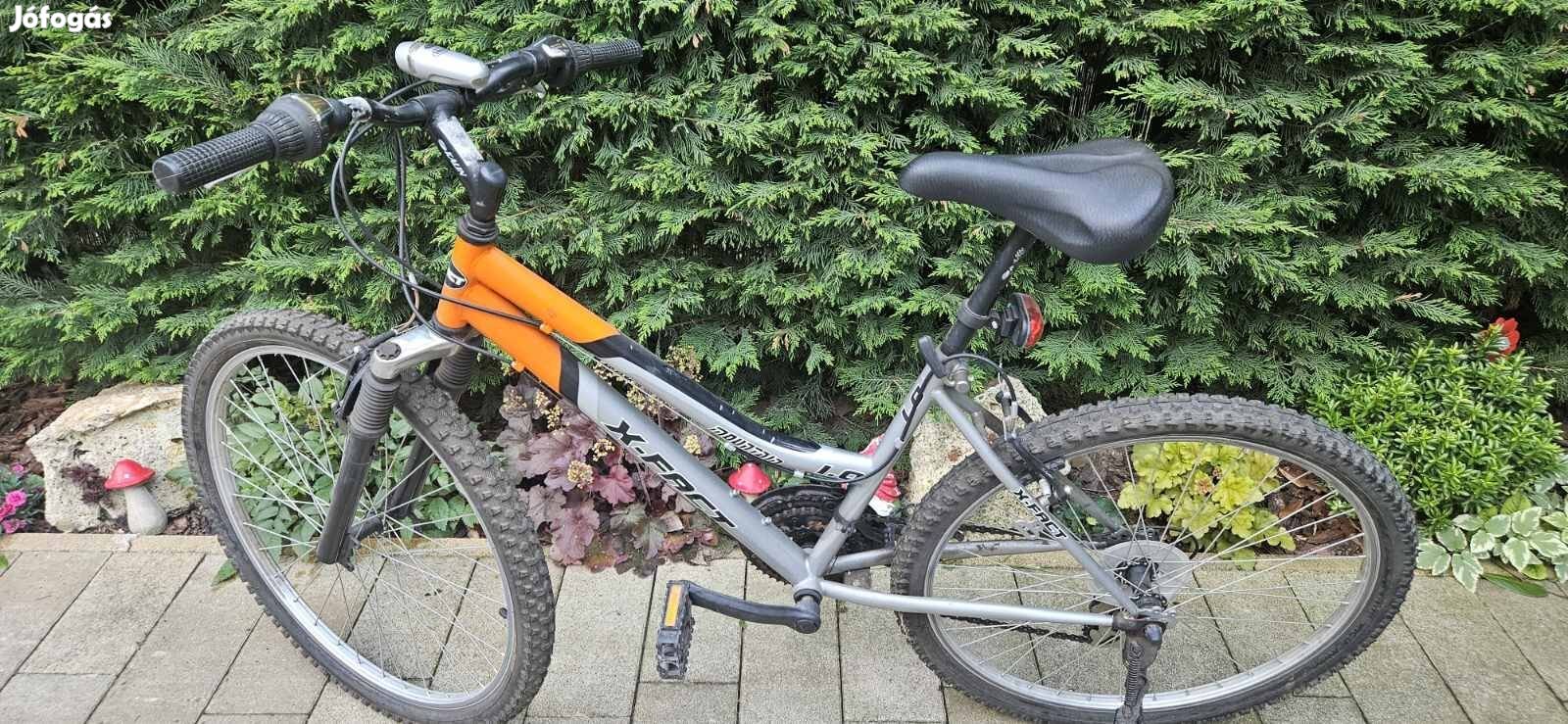 Bicikli kerékpár nő 