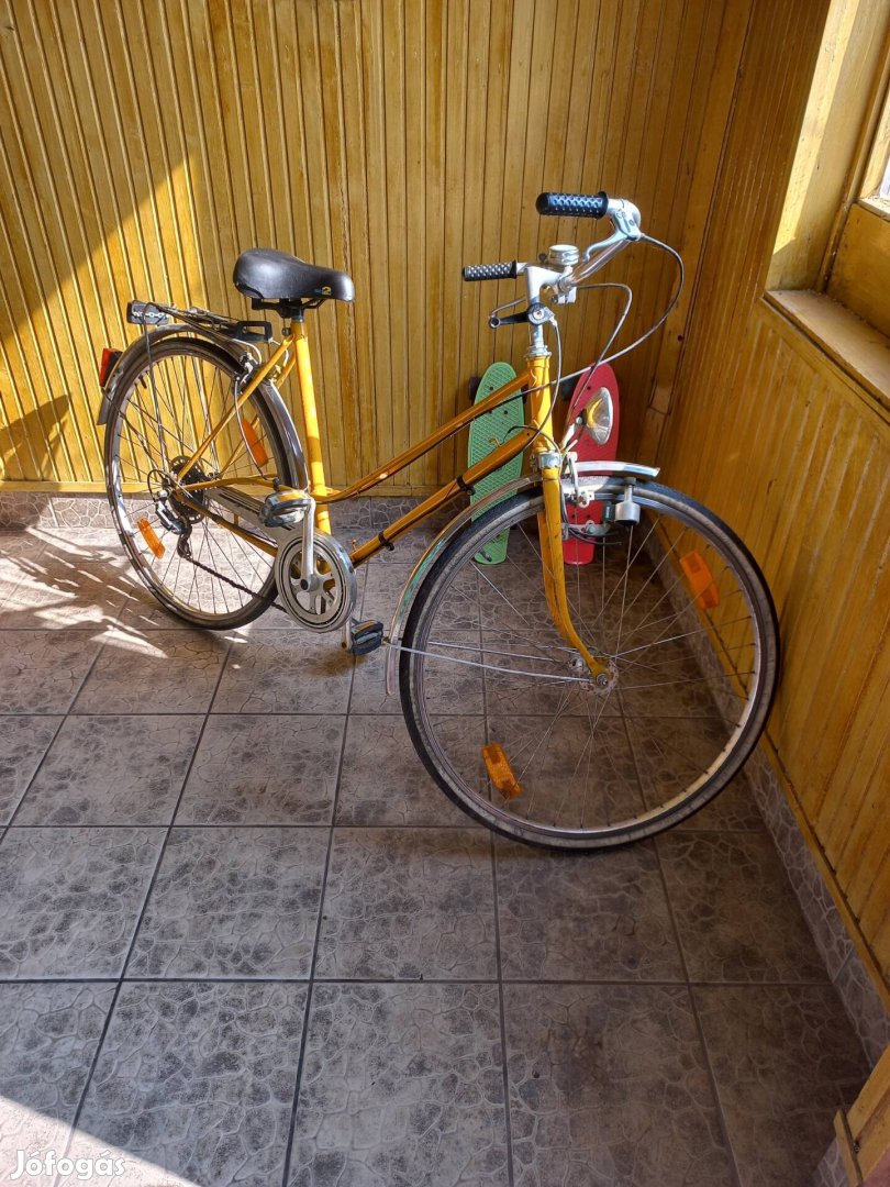Bicikli megkimélt felnőtt női kerékpár azonnal használható  
