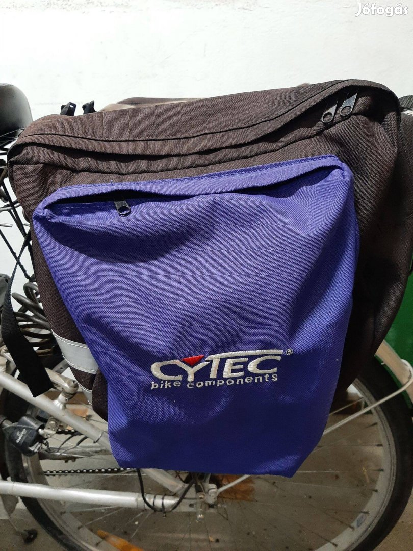Biciklis táska eladó
