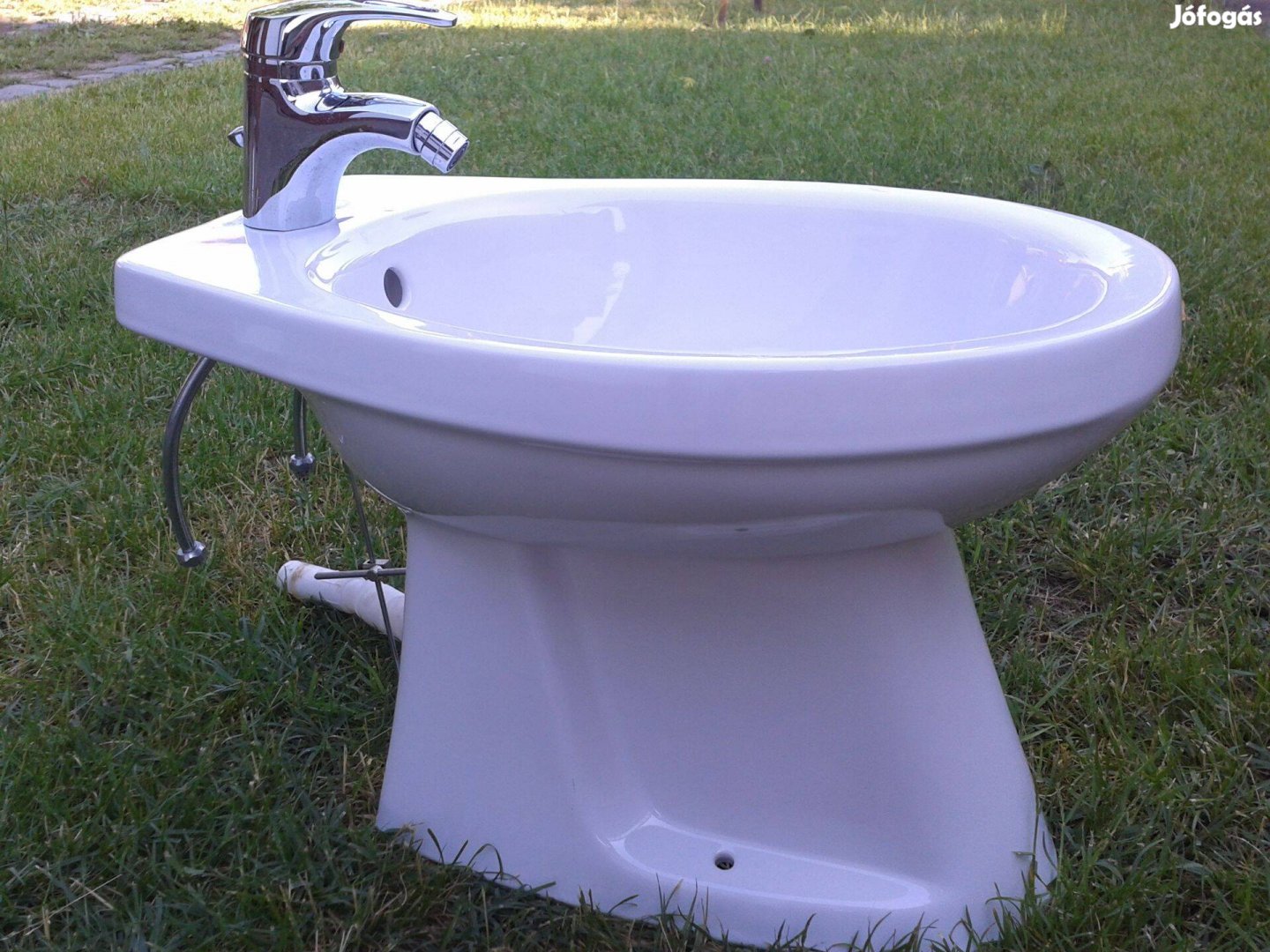 Bidé csapteleppel eladó