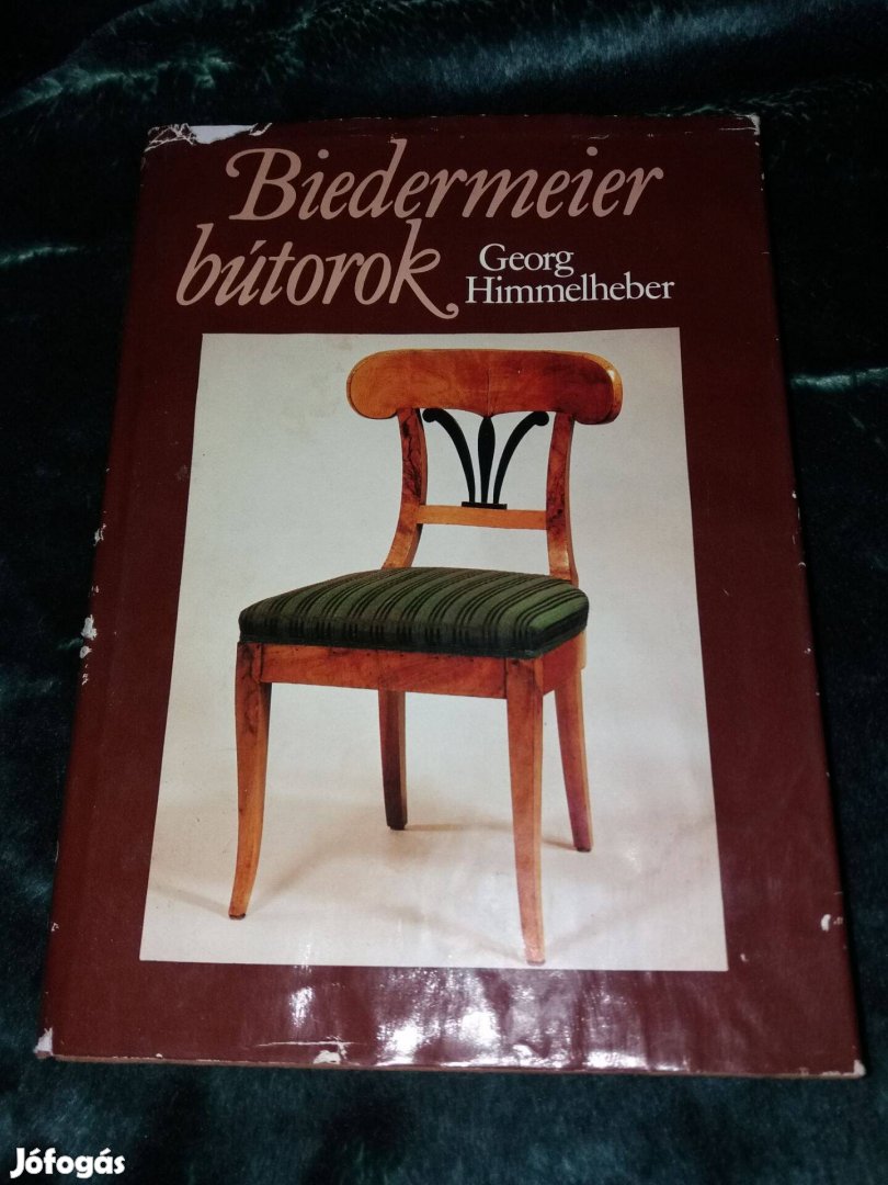 Bídermeier bútorok című könyv