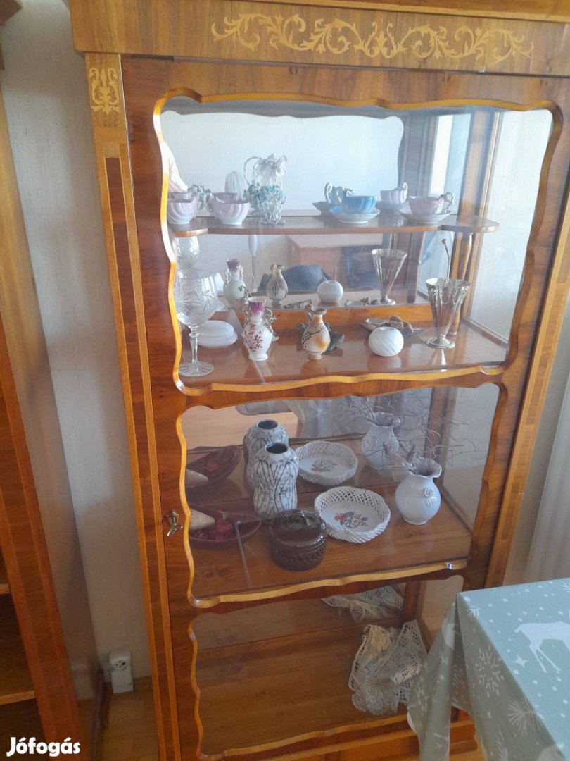 Bidermeier vitrines szekrény