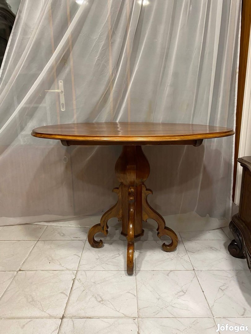 Biedermeier ovális szalonasztal