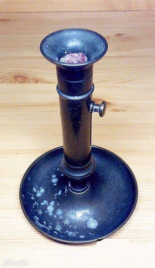 Biedermeier strófos gyertyatartó bronzból, patinás