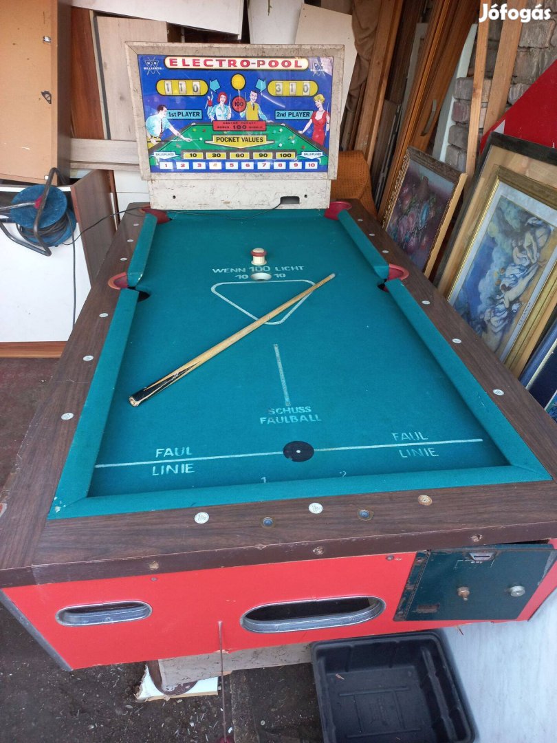Biliárd asztal