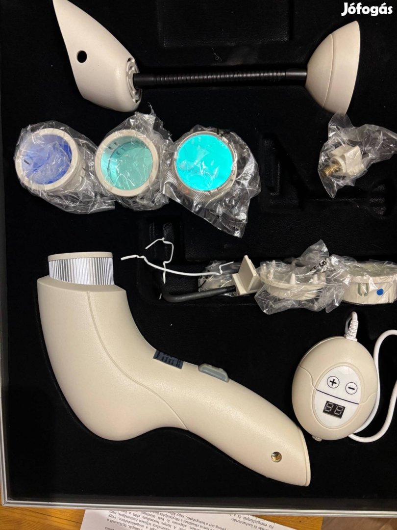 Biolicht fényterápiás lámpa új bőröndben, könyvvel