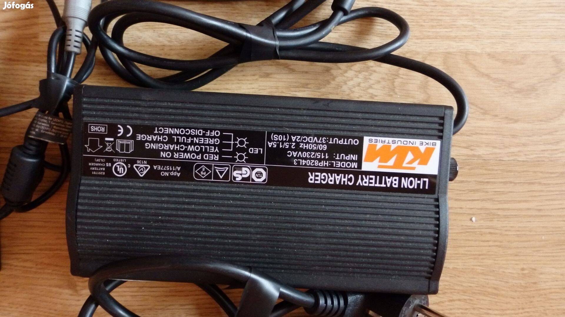 Bionx KTM 36v és 48v Li-ion akkumulátor töltő 35000/db