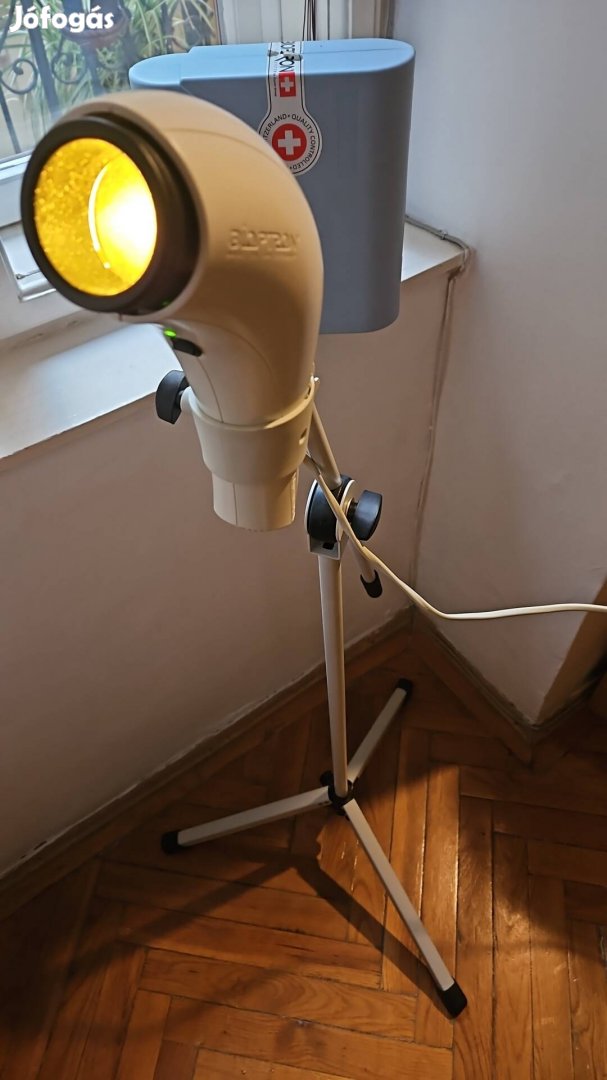 Bioptron lámpa álvánnyal. 