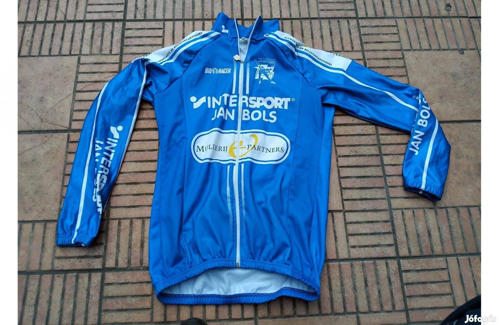 Bioracer hátul kulacstartós bélelt biciklis mez S M
