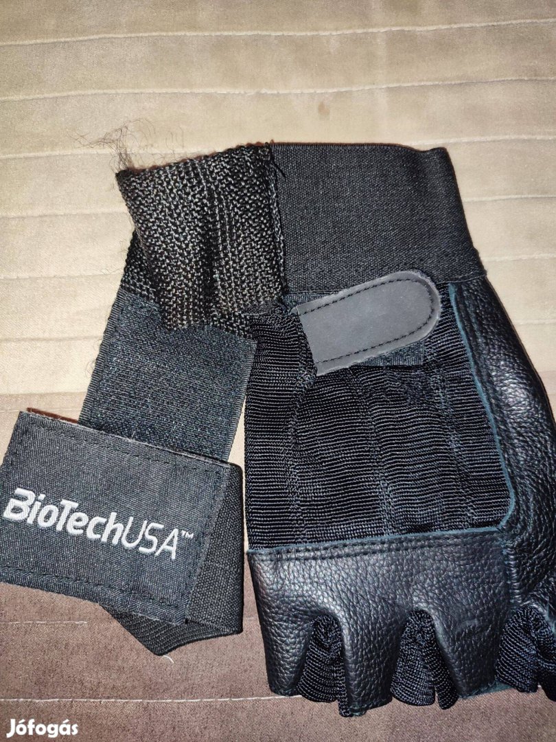 Biotechusa csuklószorítós bőr fekete kesztyű fitness