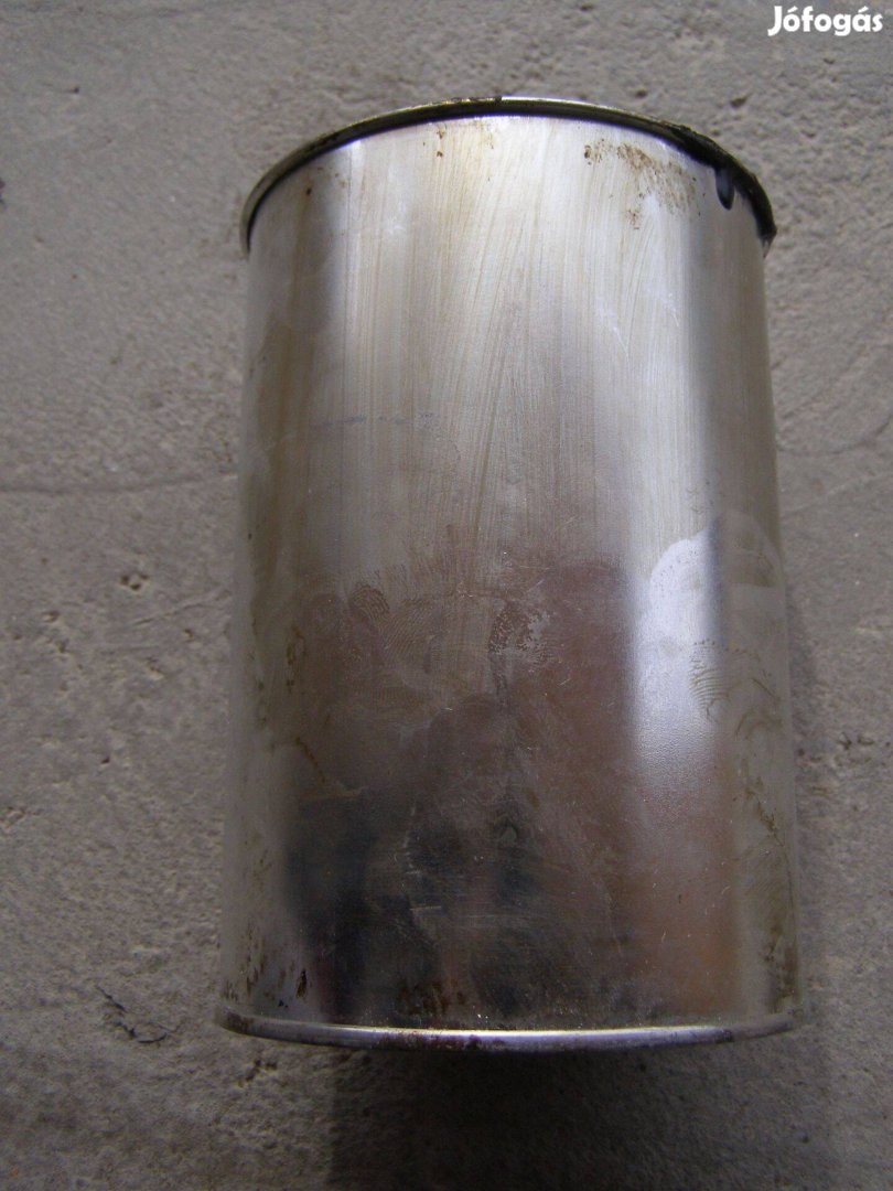 Bitumen fémdobozban, Szurok, 1kg/500 Ft/ fémdoboz