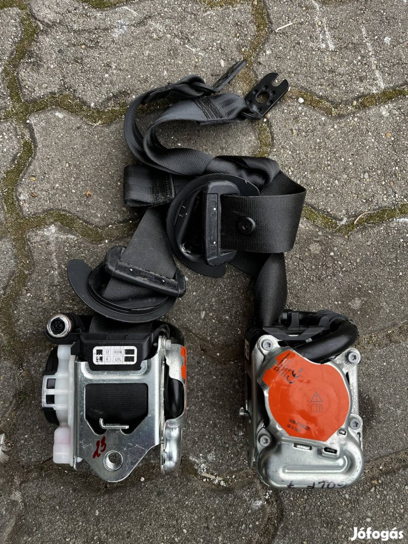 Biztonsági öv javítás