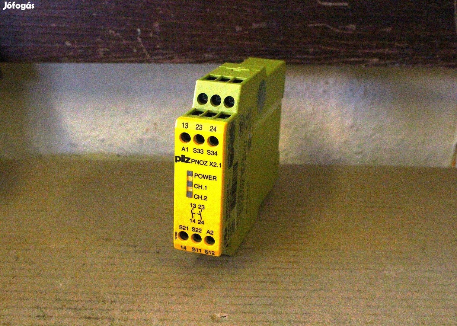 Biztonsági relé 2 csatornás Pilz 6980