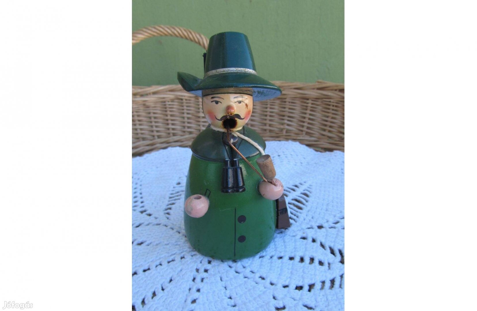 Björn Köhler Dohányzó férfi - Erzgebirge pipások sorozatból