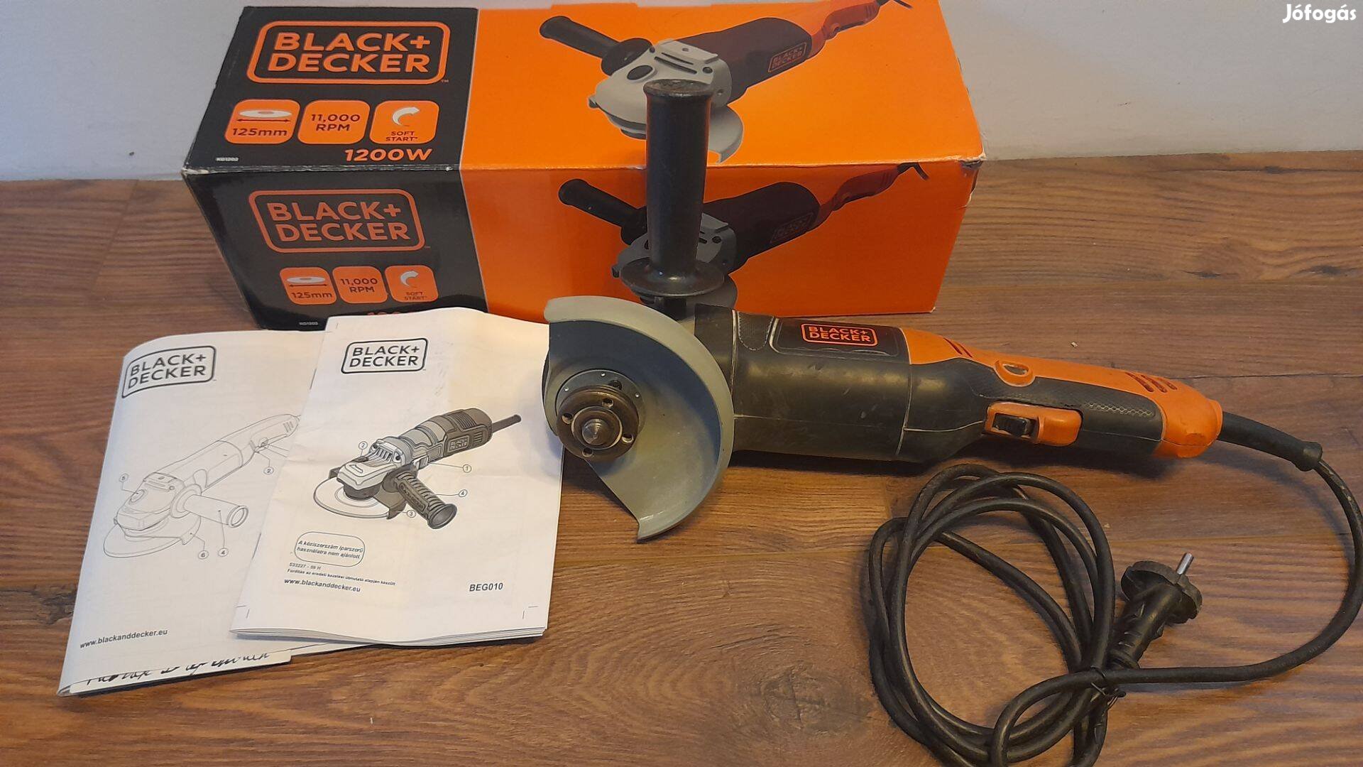 Black Decker KG1202 Sarokcsiszoló 1200W