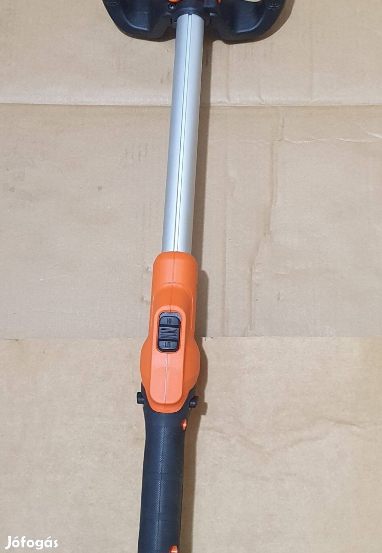 Black+Decker  kefe nélküliszegélynyíró új!