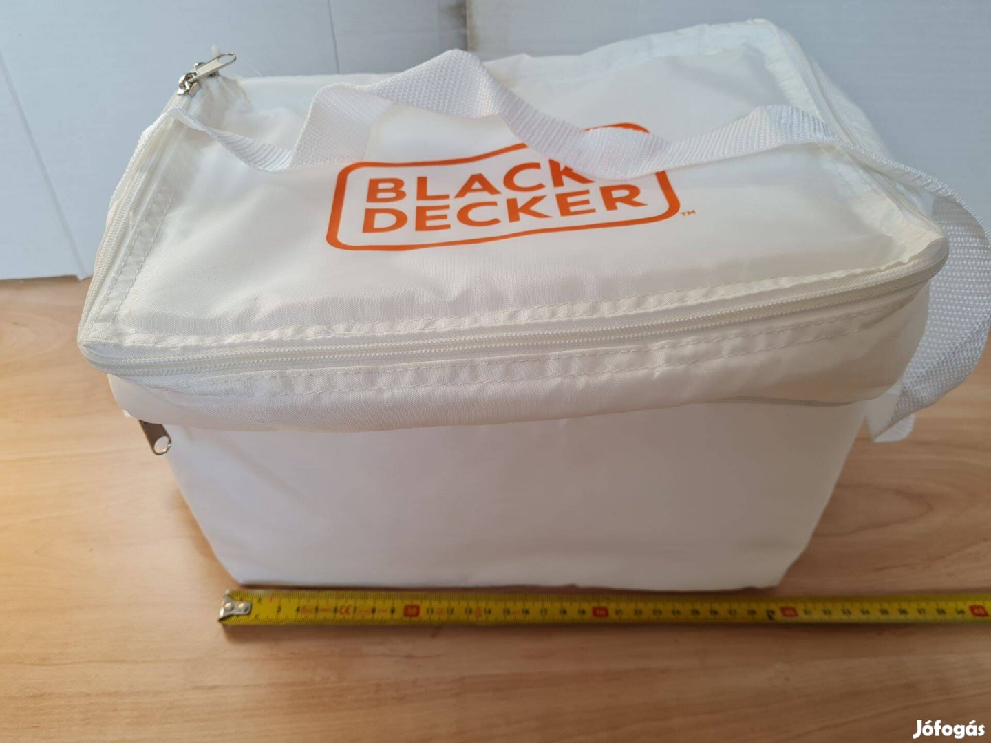 Black+Decker feliratos puha anyagú hűtőtáska 1.500