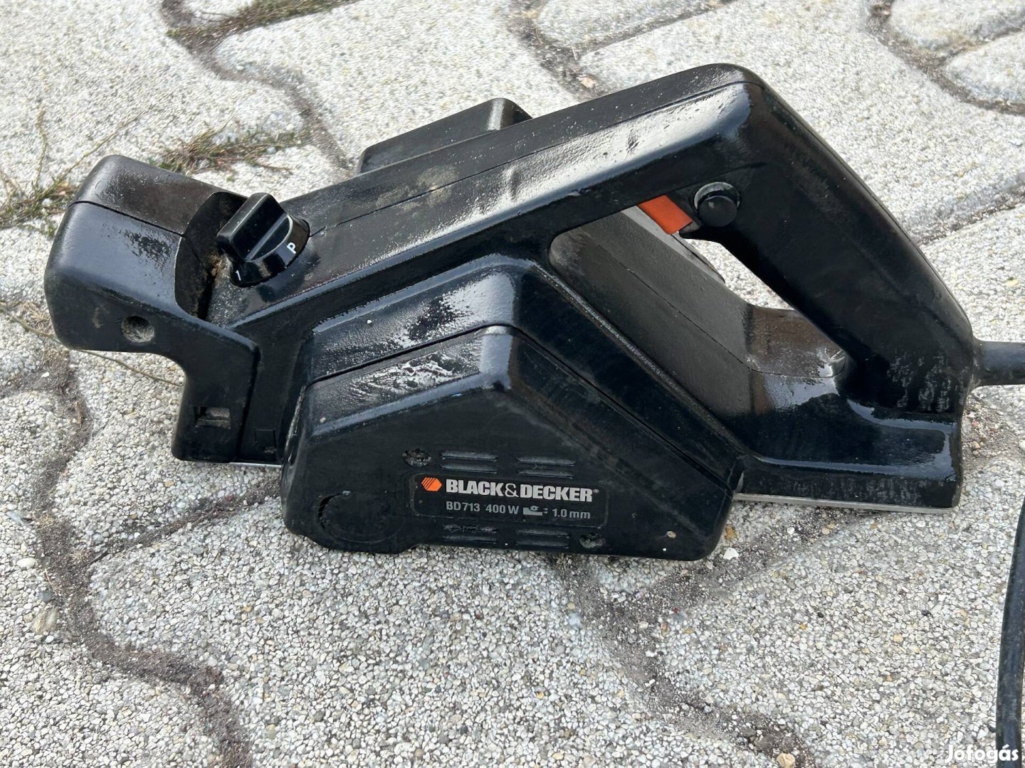 Black&Decker gyalu 400W